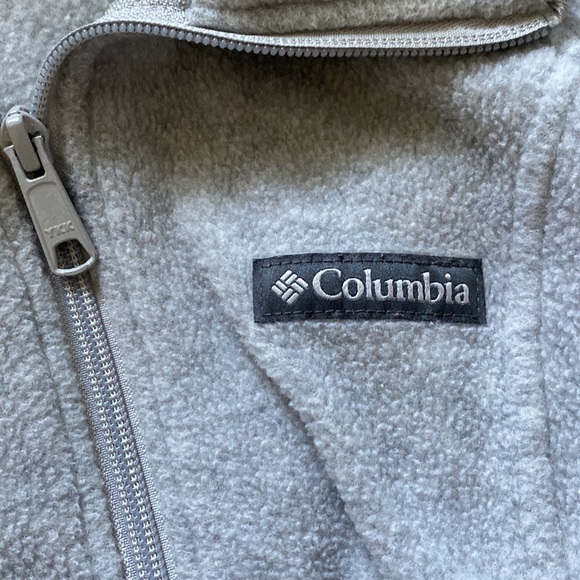 Grey Fuzzy Columbia Jacket Womens XS - Picture 3 of 6